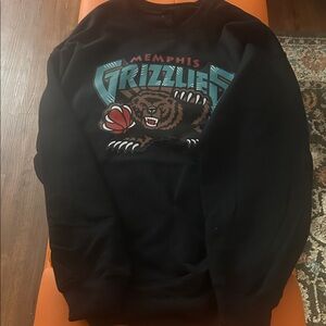 Memphis Grizzlies Black Sweater